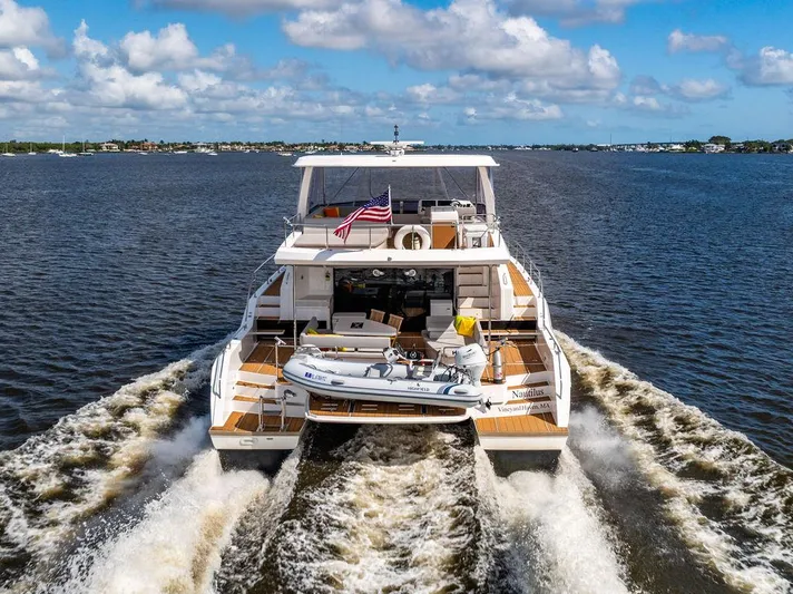 Nautilus Yacht Photos Pics 