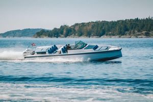 2023 Axopar 37 Spyder