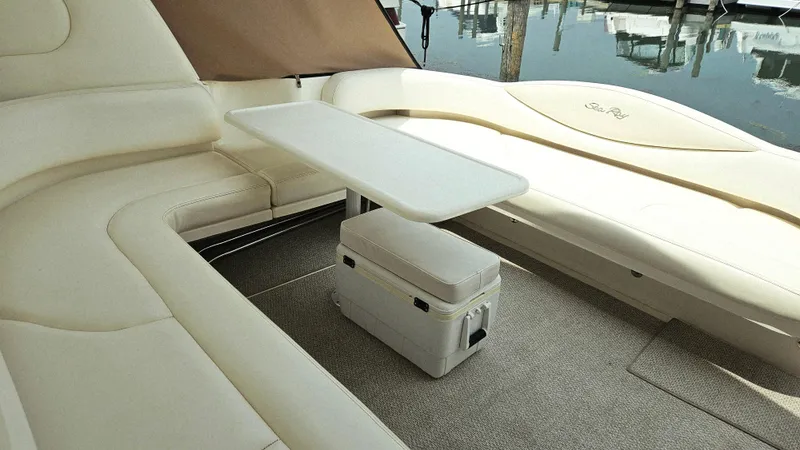 Emeritus Yacht Photos Pics 