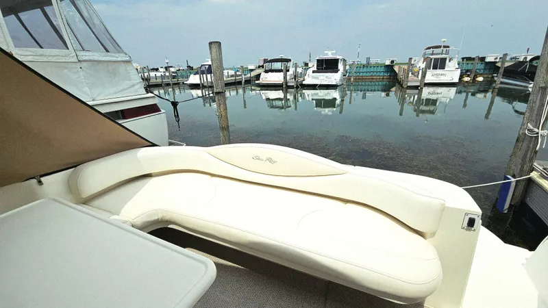 Emeritus Yacht Photos Pics 