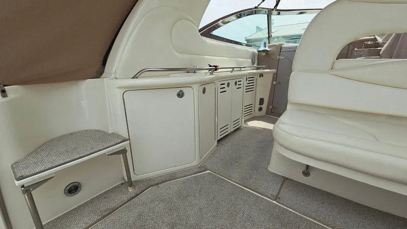 Emeritus Yacht Photos Pics 