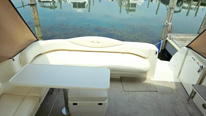 Emeritus Yacht Photos Pics 