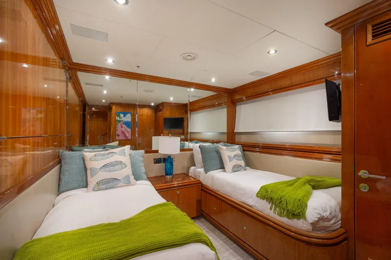 Mojito Yacht Photos Pics Luxurious twin cabin in 2006 Hargrave Raised Pilothouse yacht with elegant wood finishes.