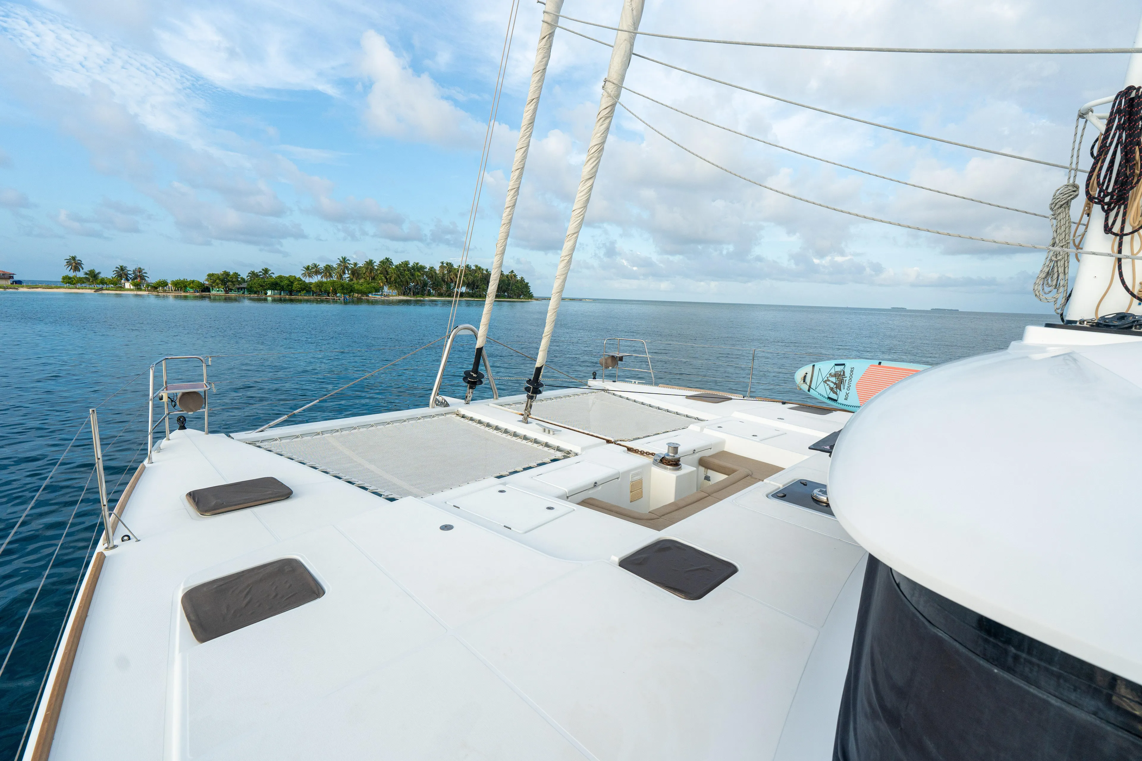 LibertÉ Yacht Photos Pics 2011 Lagoon 560