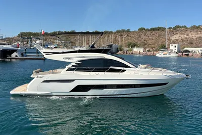 Fairline Squadron 53