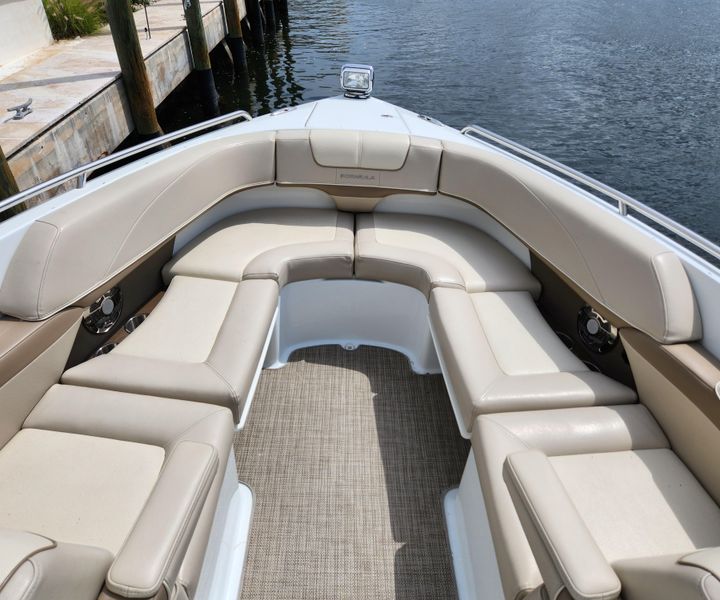 2015 Formula 310 Bowrider