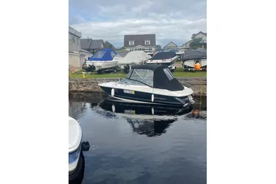 2007 Monterey 214FSC