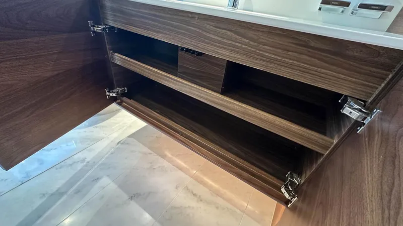 F65012 Yacht Photos Pics 