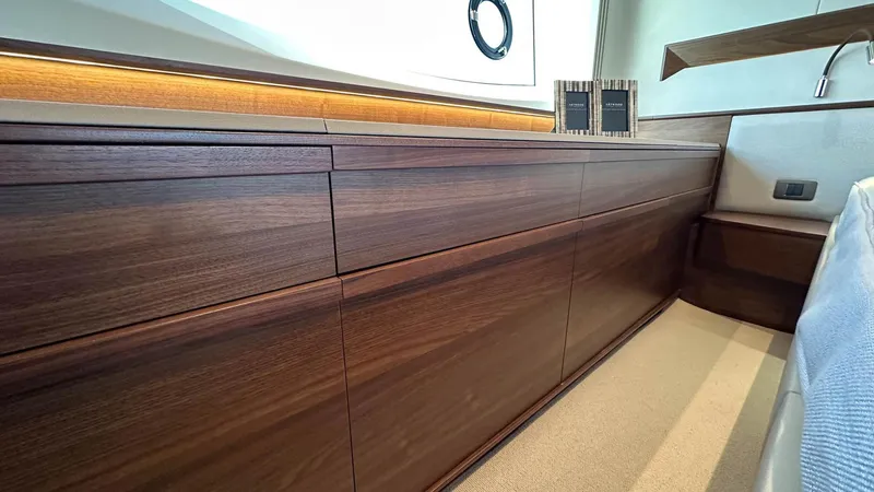 F65012 Yacht Photos Pics 