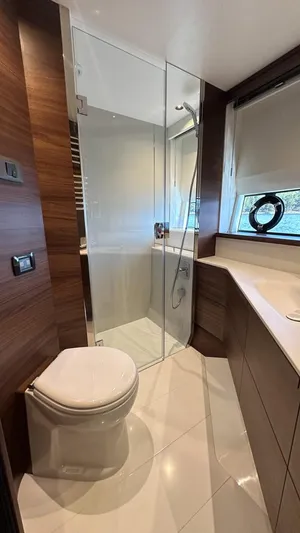 F65012 Yacht Photos Pics 