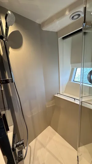 F65012 Yacht Photos Pics 