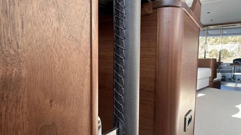 F65012 Yacht Photos Pics 