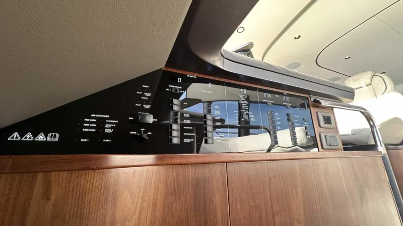 F65012 Yacht Photos Pics 