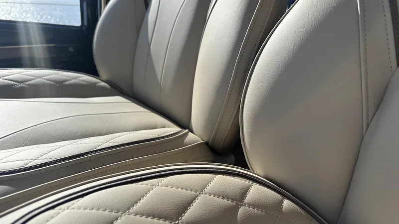 F65012 Yacht Photos Pics 