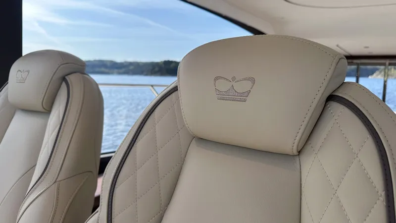 F65012 Yacht Photos Pics 