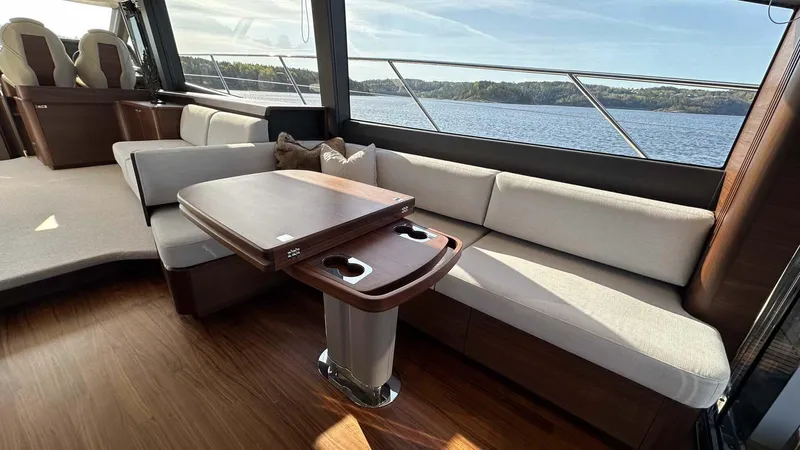 F65012 Yacht Photos Pics 