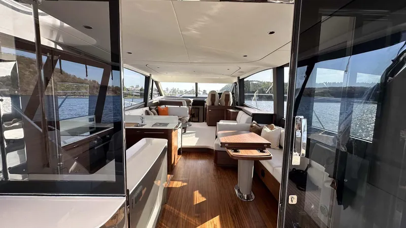 F65012 Yacht Photos Pics 