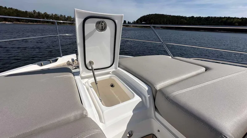 F65012 Yacht Photos Pics 