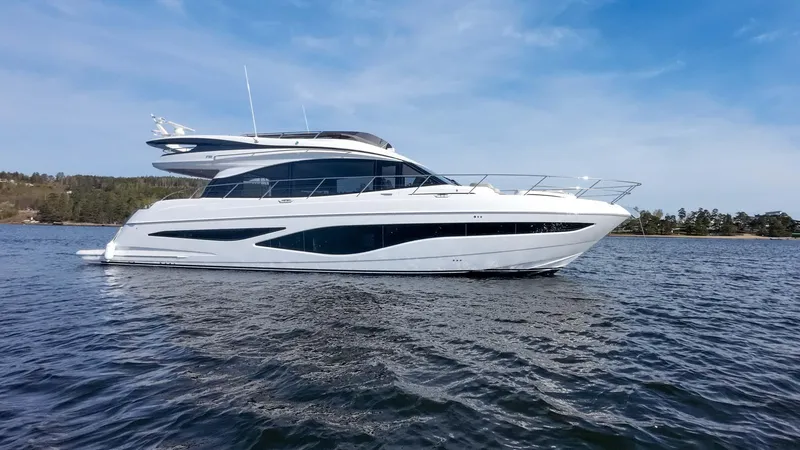 F65012 Yacht Photos Pics 