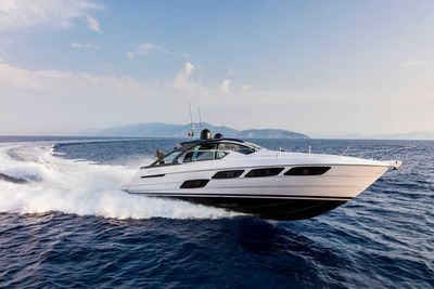 2022 Pershing 5x