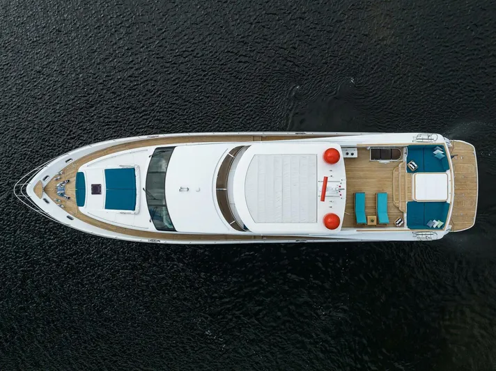 21 Sea Sands Yacht Photos Pics 