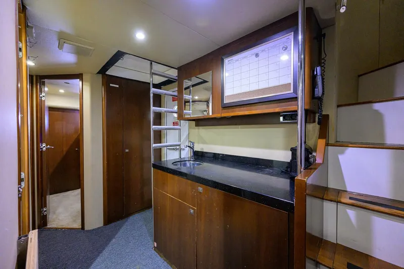 21 Sea Sands Yacht Photos Pics 