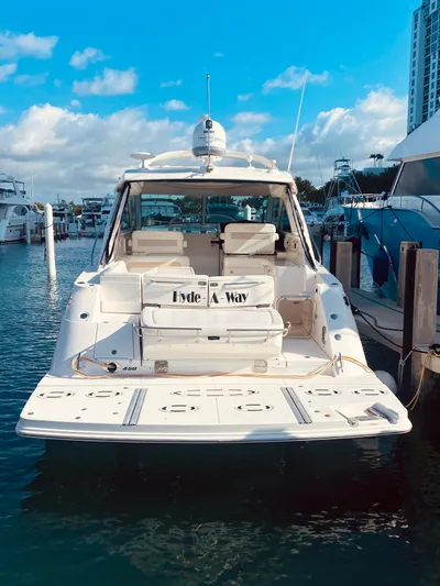 Hyde-a-way Yacht Photos Pics 