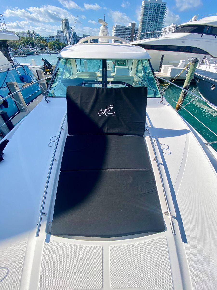2010 Sea Ray 45 