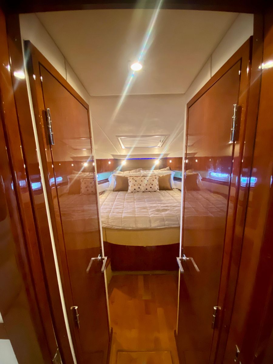 2010 Sea Ray 45 