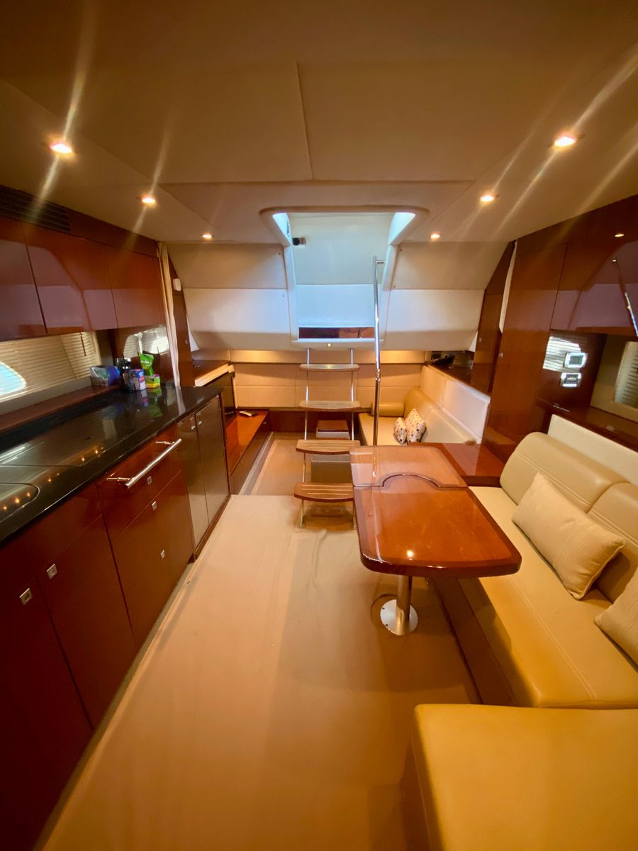 2010 Sea Ray 45 