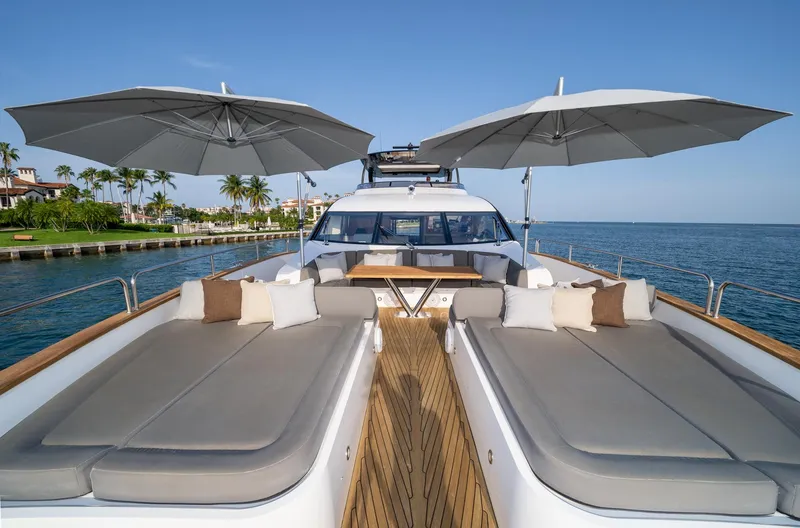 Ebra Yacht Photos Pics 