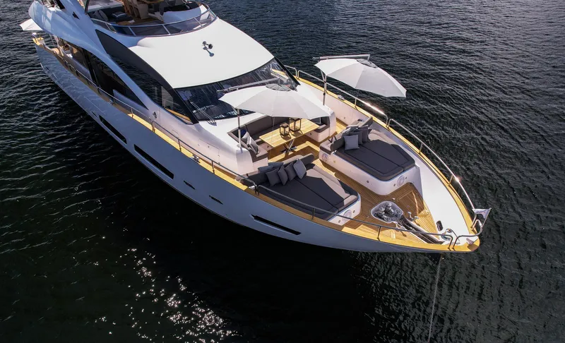 Ebra Yacht Photos Pics 