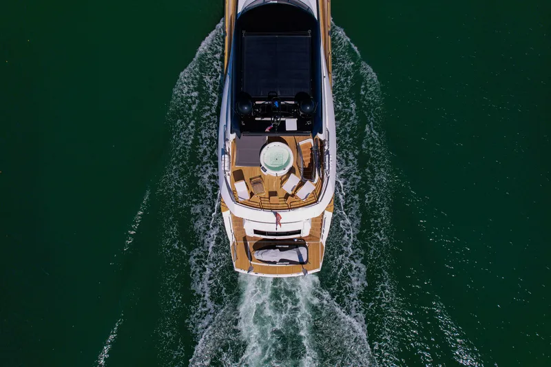 Ebra Yacht Photos Pics 