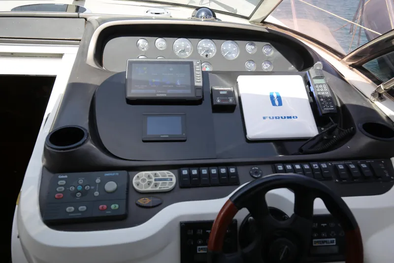  Yacht Photos Pics Control panel of a 2001 Sunseeker Camargue 50 yacht with navigation equipment.