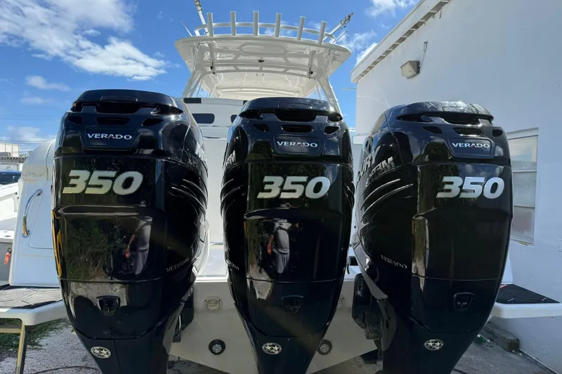  Yacht Photos Pics Triple Mercury Verado 350 engines on a 2008 Intrepid 390 Sport Yacht.