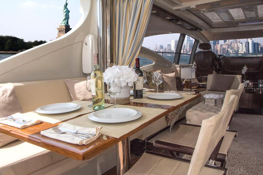 2006 Azimut 68S