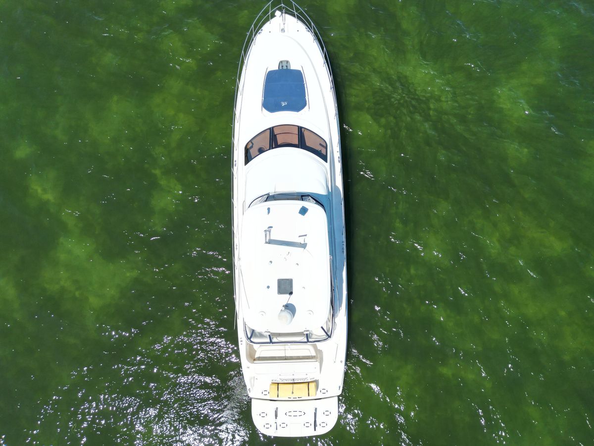 2005 Sea Ray 58 