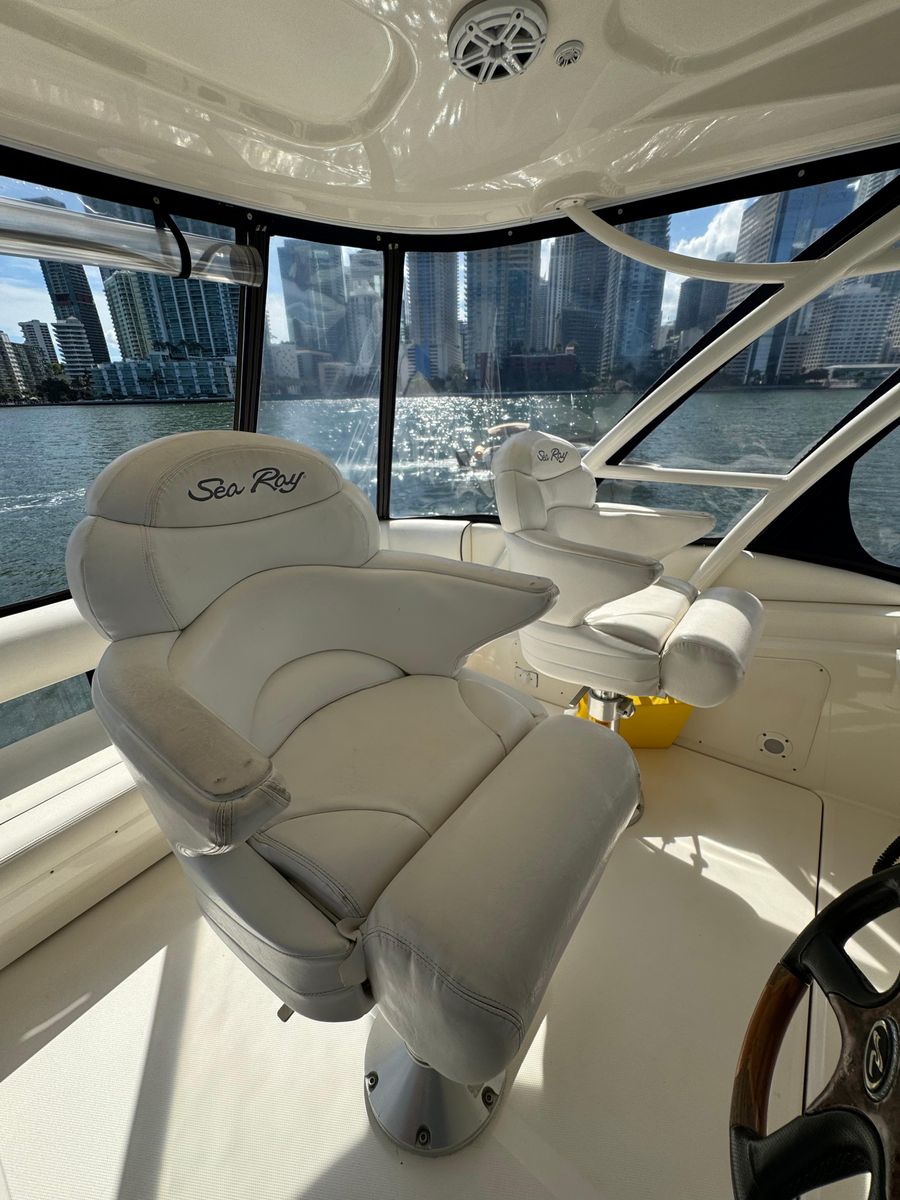 2005 Sea Ray 58 