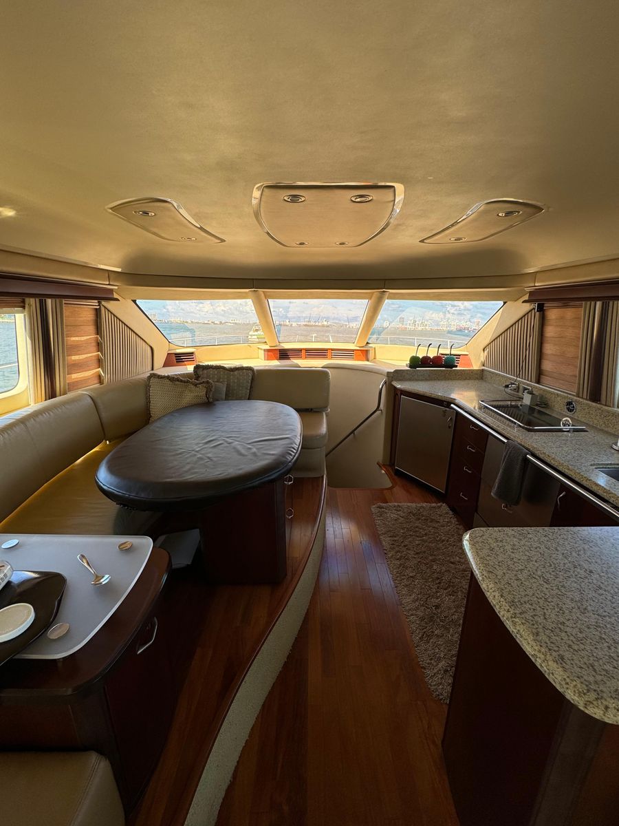 2005 Sea Ray 58 