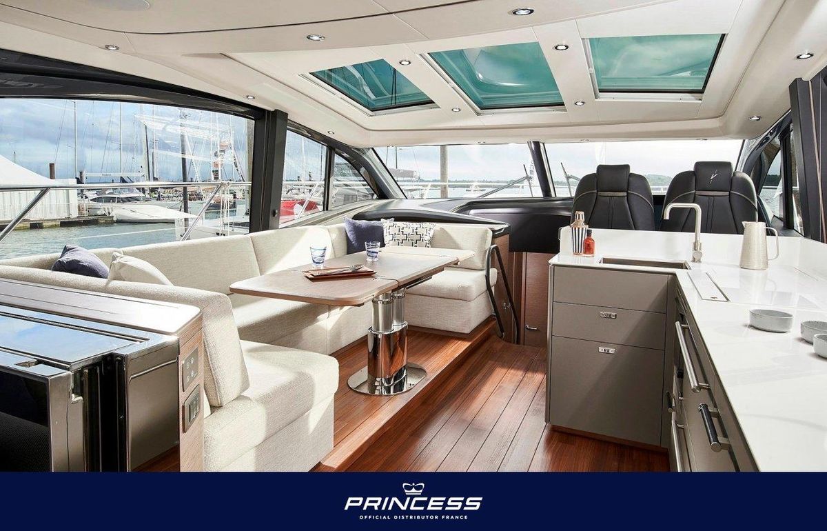2024 Princess 58 