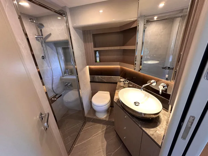 Skyfall Yacht Photos Pics Luxurious bathroom on the Absolute 52 Navetta yacht, year 2022.