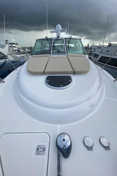 2010 Tiara Yachts 3900 Sovran