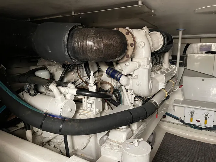 Trilogy Yacht Photos Pics 