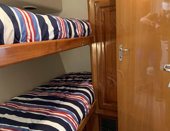 Trilogy Yacht Photos Pics 