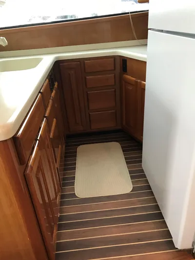 Trilogy Yacht Photos Pics 