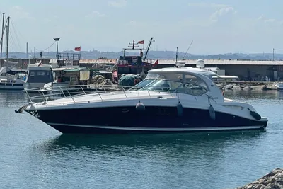 Sea Ray 450 Sundancer
