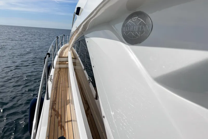  Yacht Photos Pics Side view of 2007 Sunseeker Manhattan 66 yacht on open water.