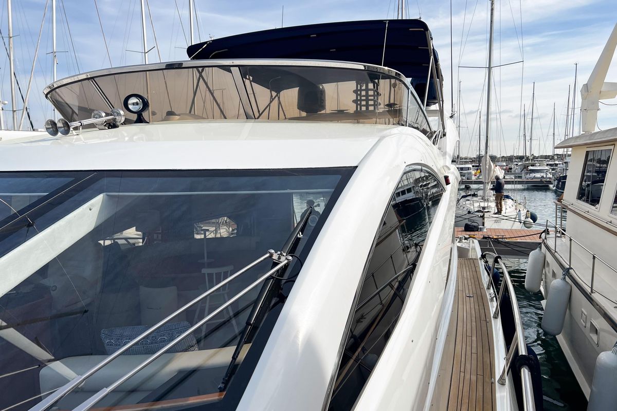 2007 Sunseeker 71 