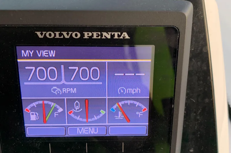 Born To Run Yacht Photos Pics 