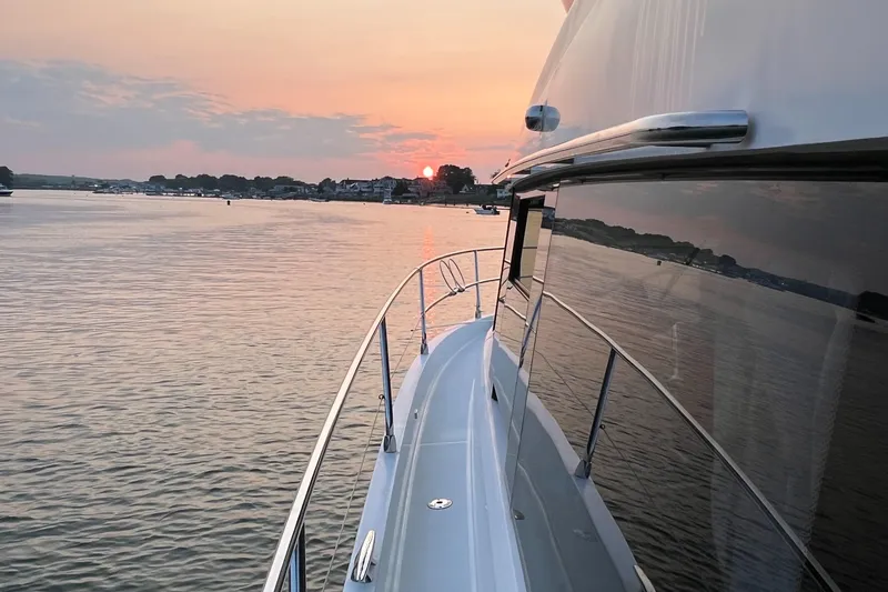 Born To Run Yacht Photos Pics 